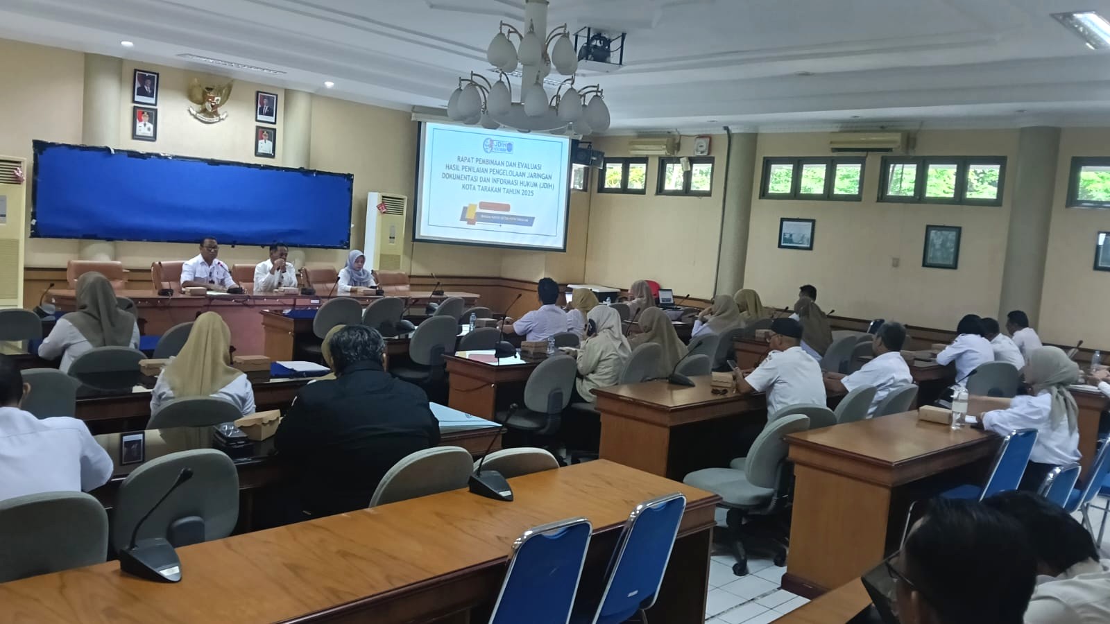 Pembinaan dan Evaluasi Hasil Penilaian Pengelolaan Jaringan Dokumentasi dan Informasi Hukum (JDIH) Kota Tarakan Tahun 2025